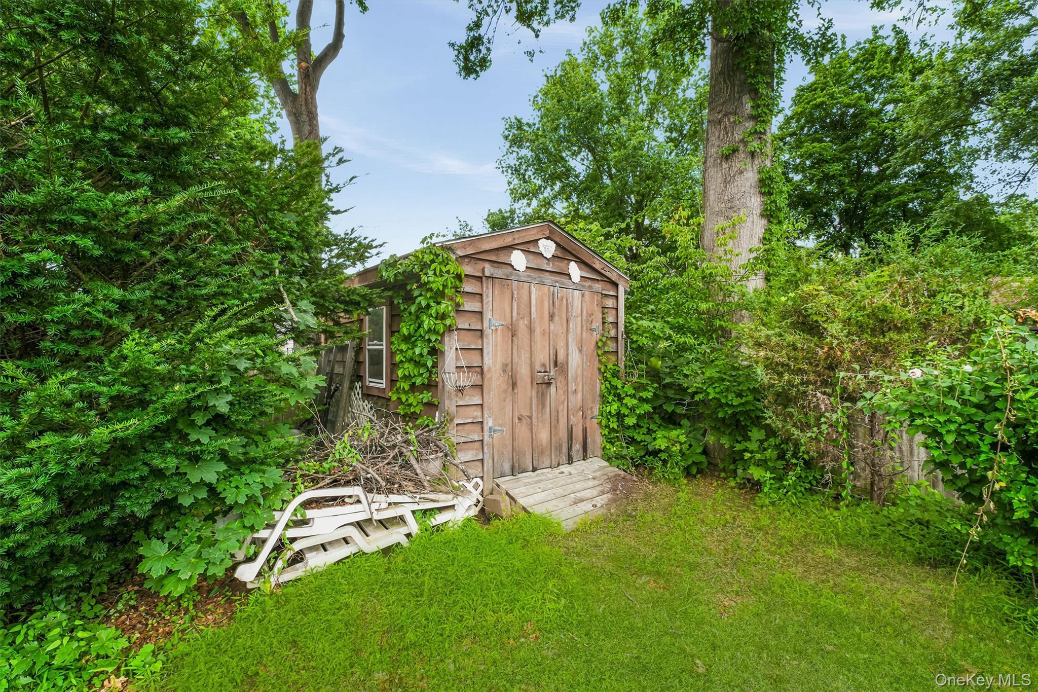 Single Family Broadview Road Dutchess County, NY 12603, MLS-1033564-44
