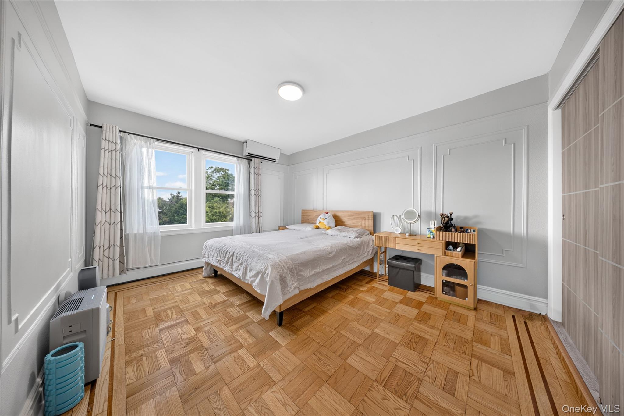 Single Family 172nd Street  Queens, NY 11358, MLS-1033568-12