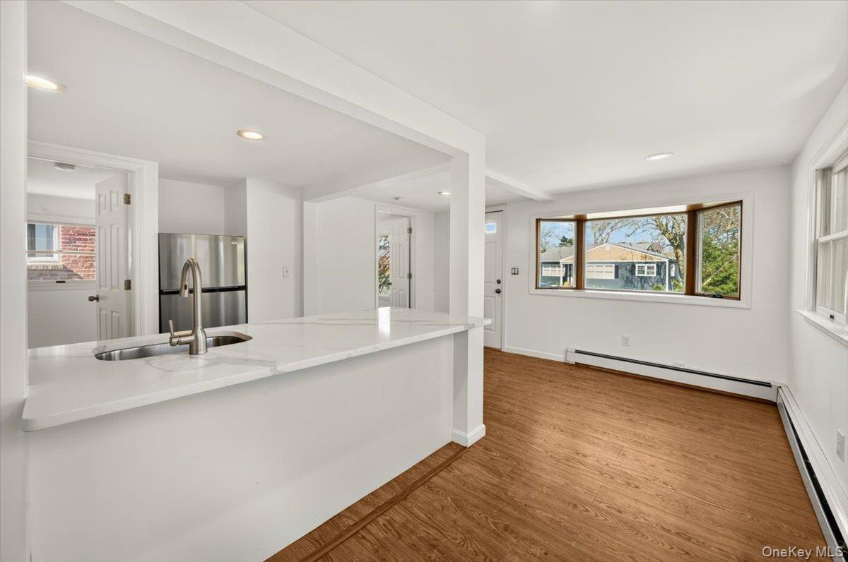 Single Family Lake Shore Drive Suffolk County, NY 11772, MLS-1033570-3
