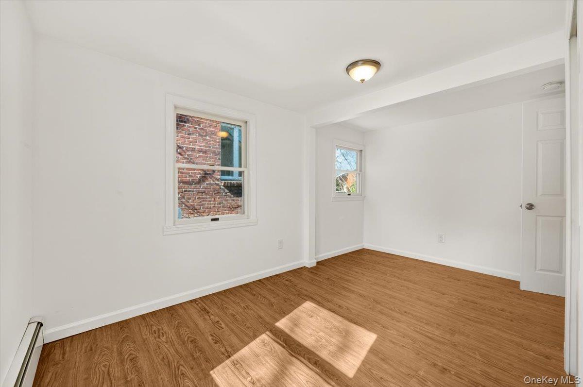 Single Family Lake Shore Drive Suffolk County, NY 11772, MLS-1033570-8