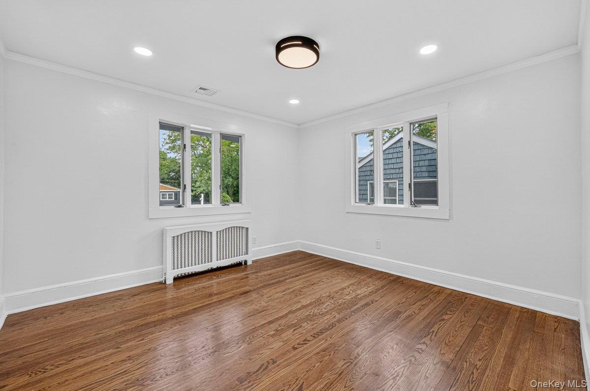 Single Family Lake Shore Drive Suffolk County, NY 11772, MLS-1033592-9