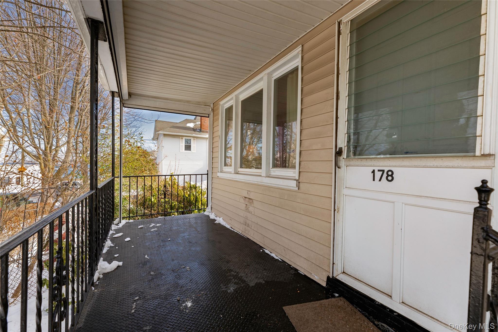 Single Family Beach Street Bronx, NY 10464, MLS-1033601-3