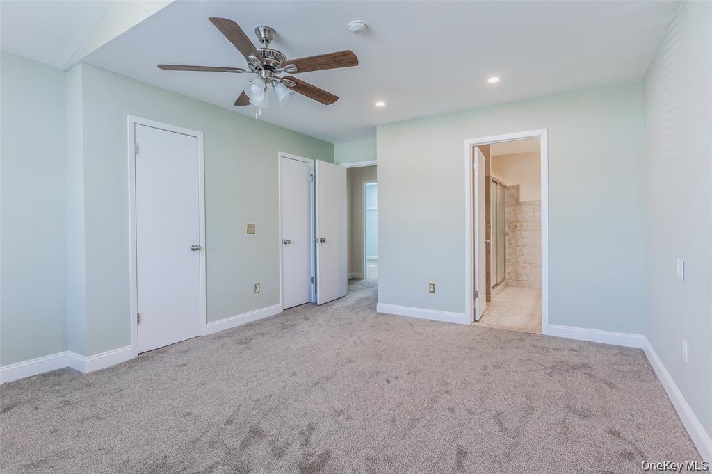 Single Family Birchwood Park Drive Suffolk County, NY 11953, MLS-1033609-20