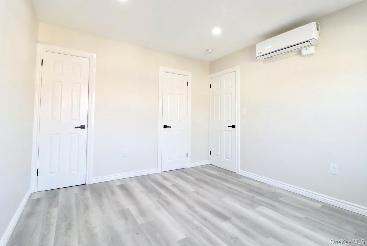 Single Family 84th Street Queens, NY 11379, MLS-1033623-18