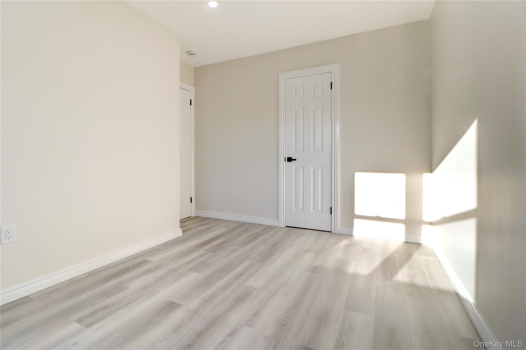 Single Family 84th Street Queens, NY 11379, MLS-1033623-21