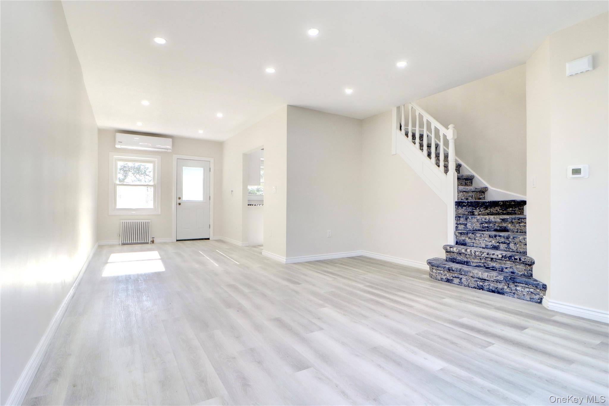 Single Family 84th Street Queens, NY 11379, MLS-1033623-8