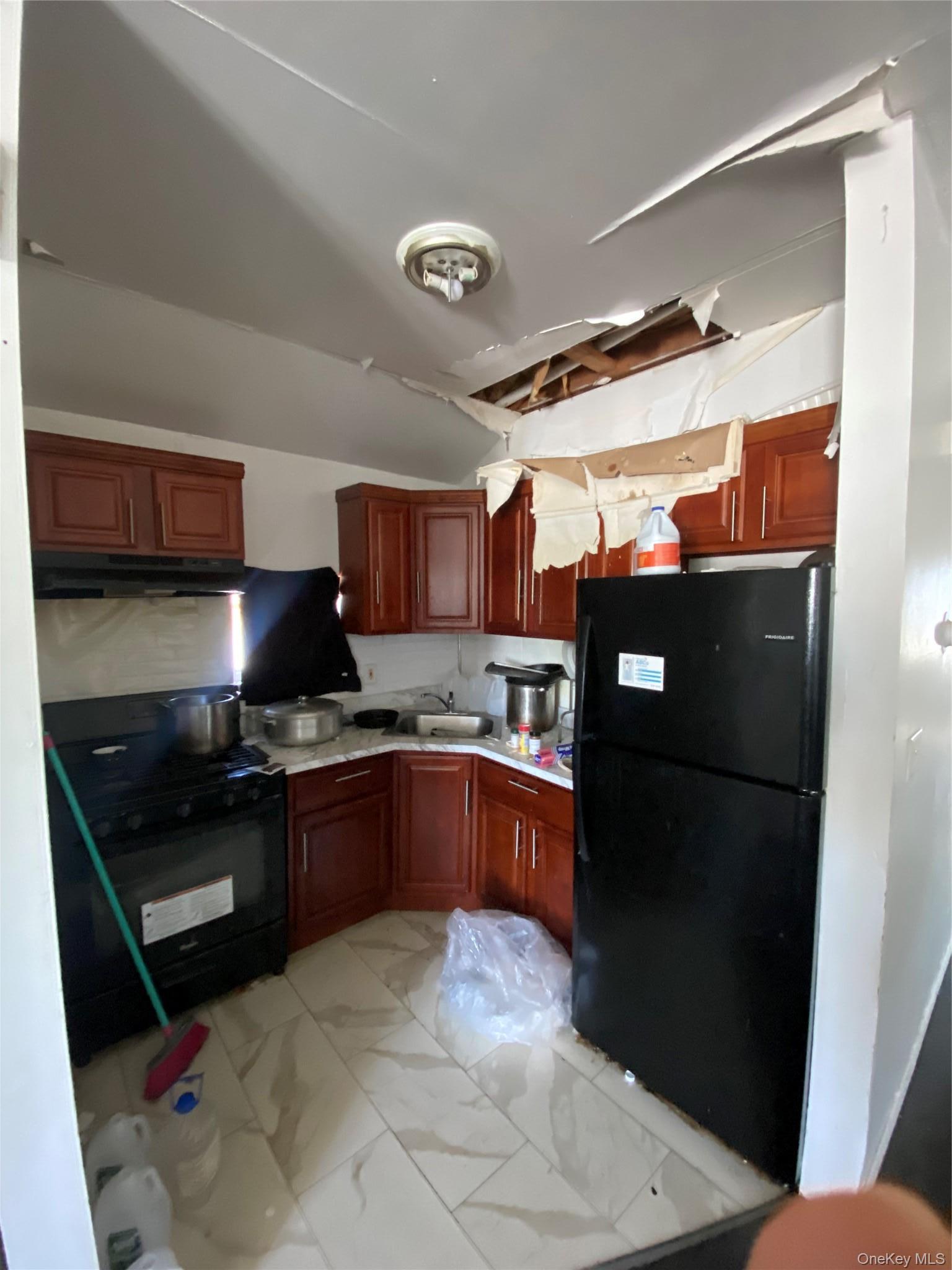 Single Family Beach 67th Street  Queens, NY 11692, MLS-1033645-9