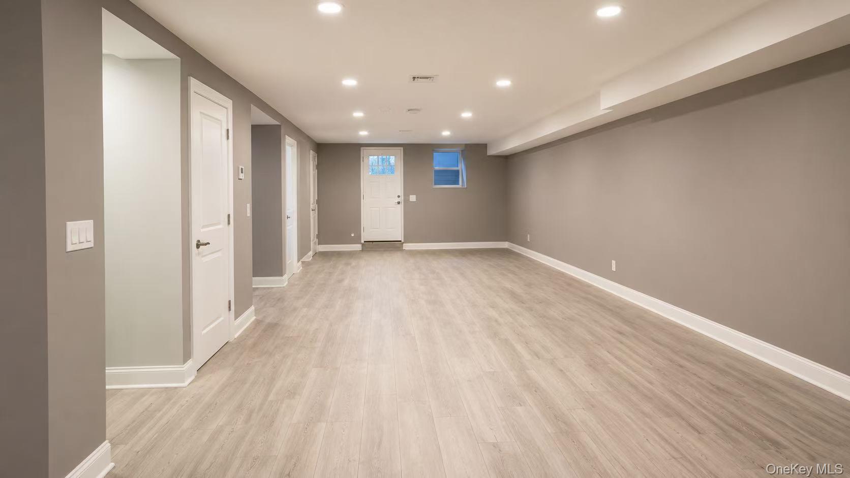 Single Family Jay Ave  Queens, NY 11378, MLS-1033647-12