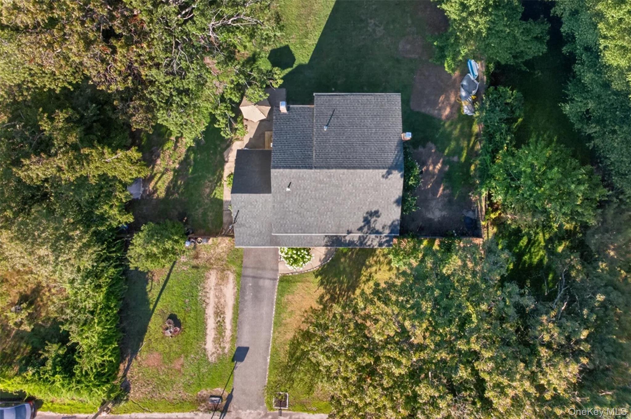 Single Family W End Avenue Suffolk County, NY 11967, MLS-1033653-20