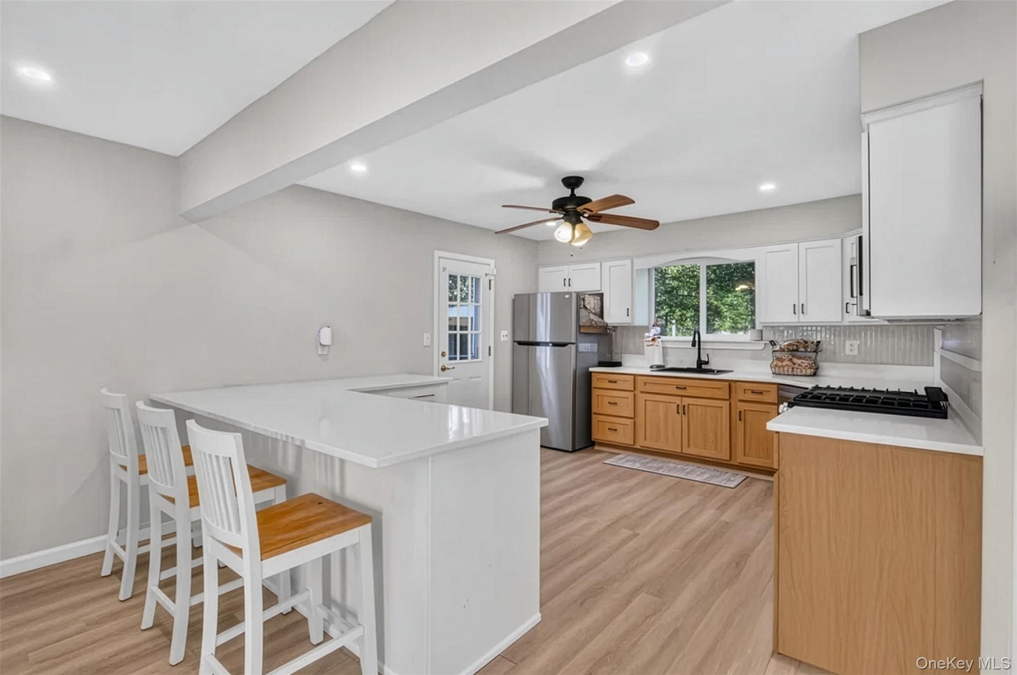Single Family W End Avenue Suffolk County, NY 11967, MLS-1033653-3