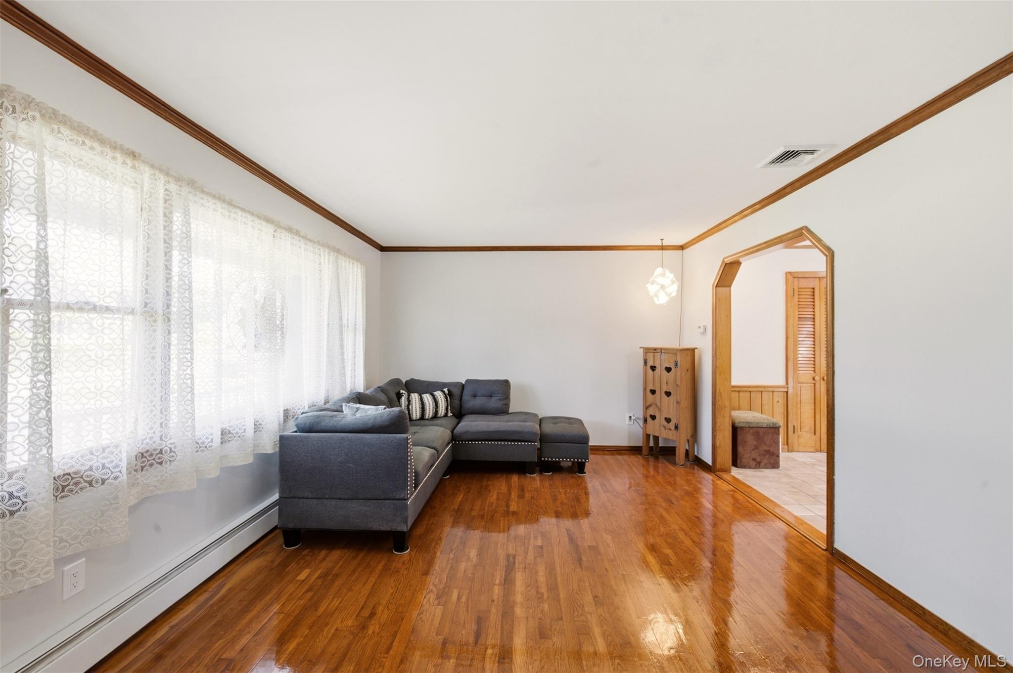 Single Family Musket Drive  Suffolk County, NY 11967, MLS-1033659-6