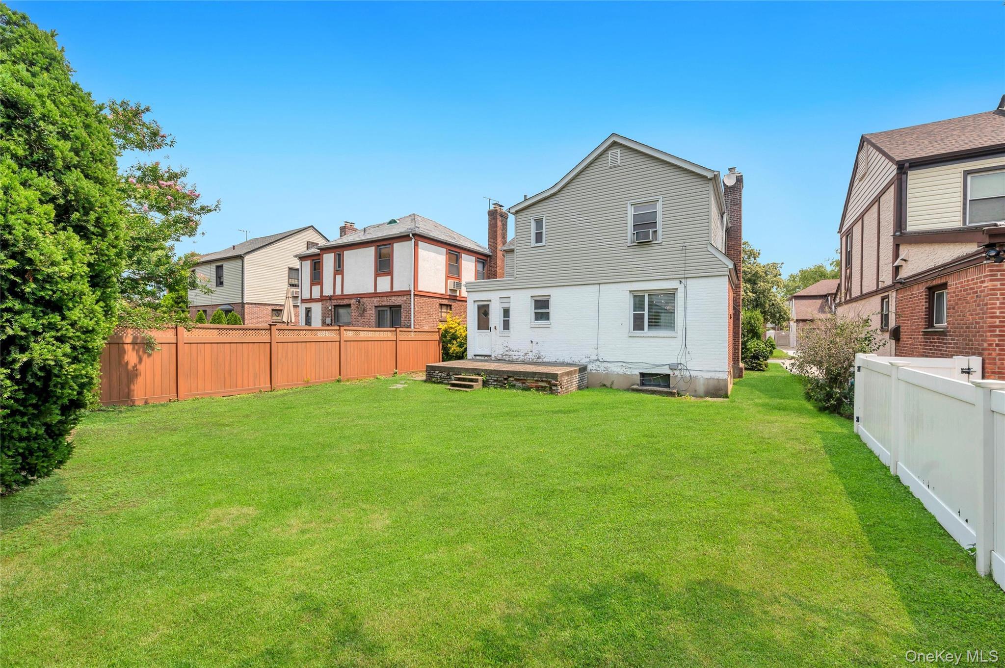 Single Family 222nd Street  Queens, NY 11364, MLS-1033665-26
