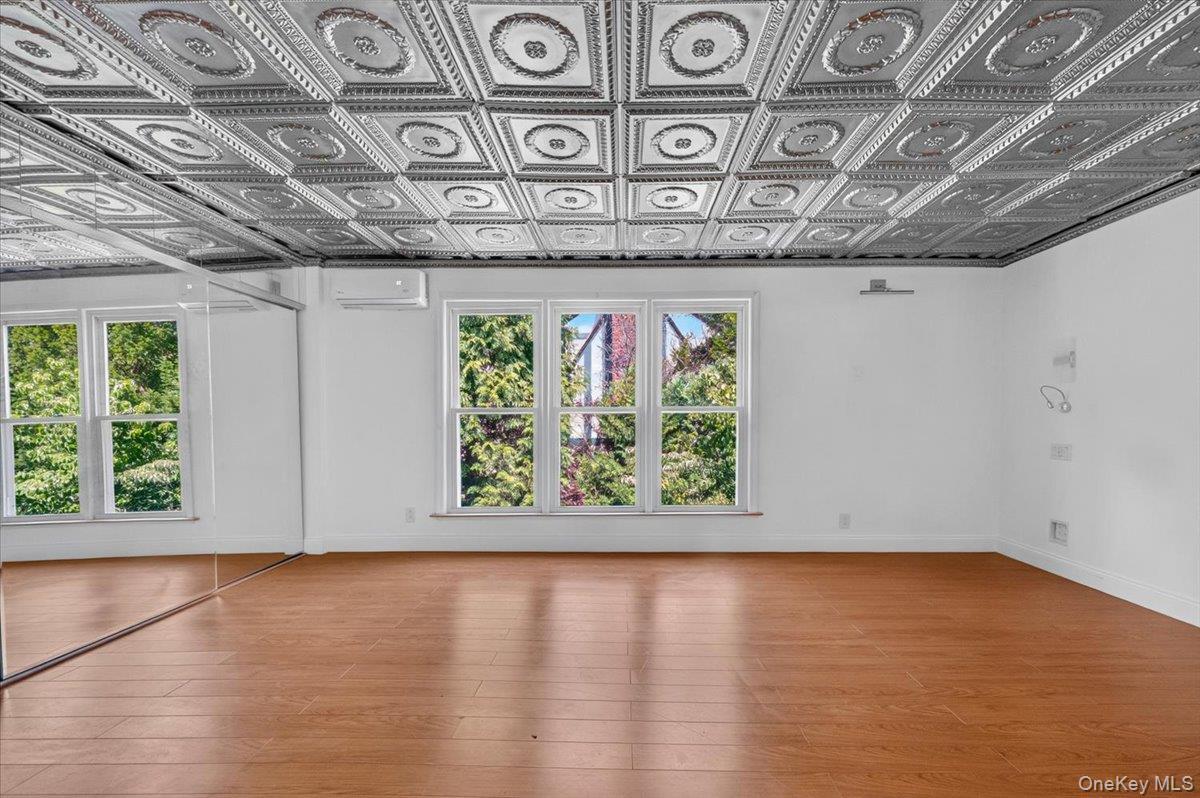 Single Family Webster Avenue Westchester County, NY 10804, MLS-1033670-20