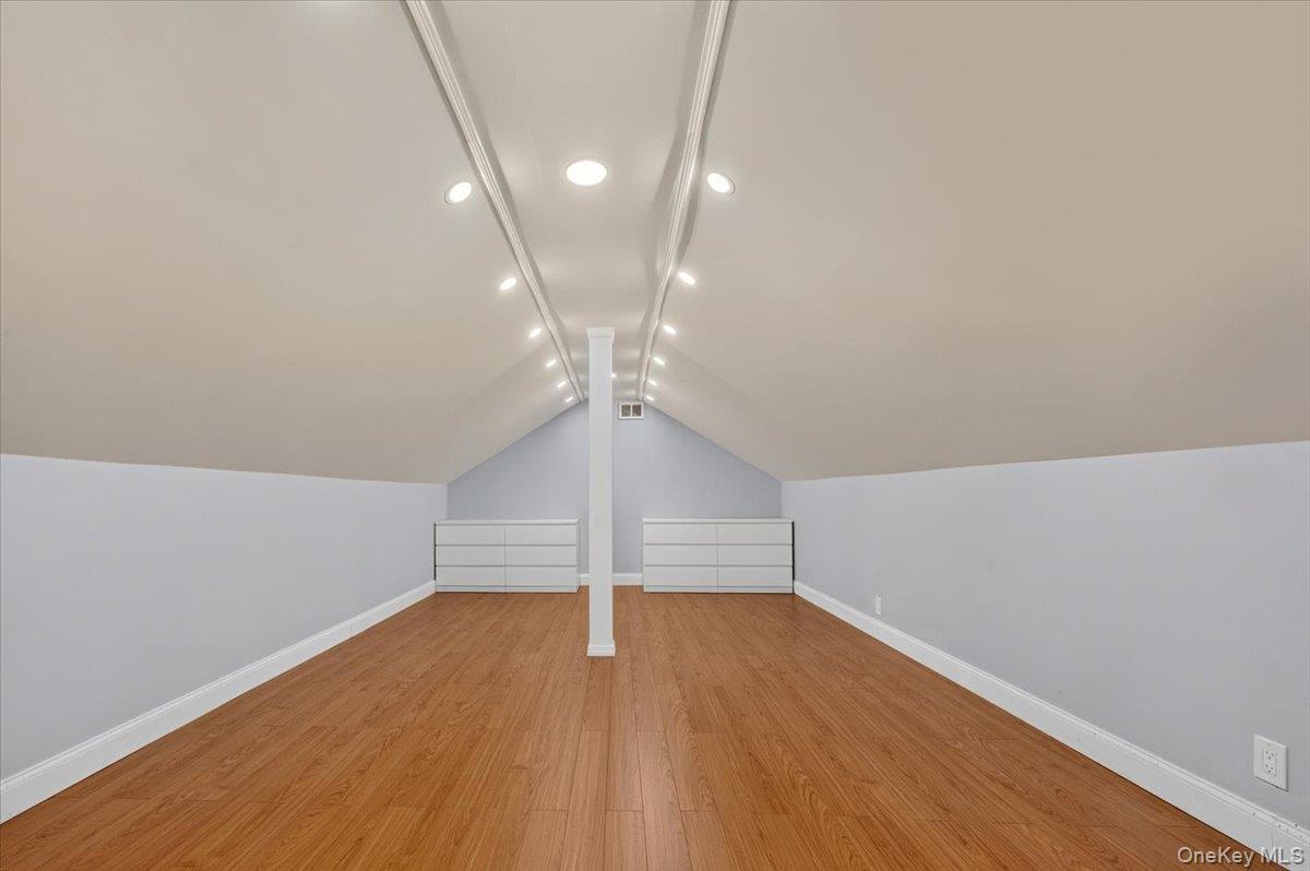 Single Family Webster Avenue Westchester County, NY 10804, MLS-1033670-22