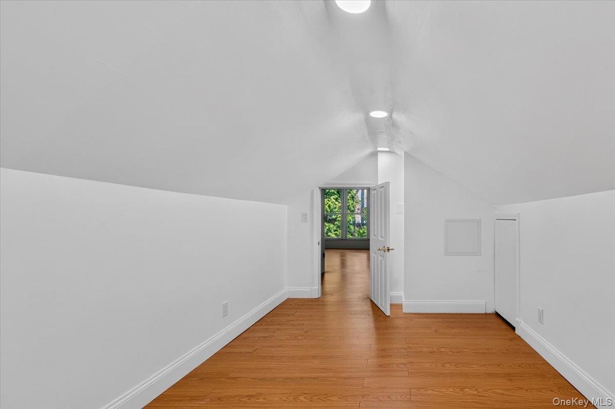 Single Family Webster Avenue Westchester County, NY 10804, MLS-1033670-23