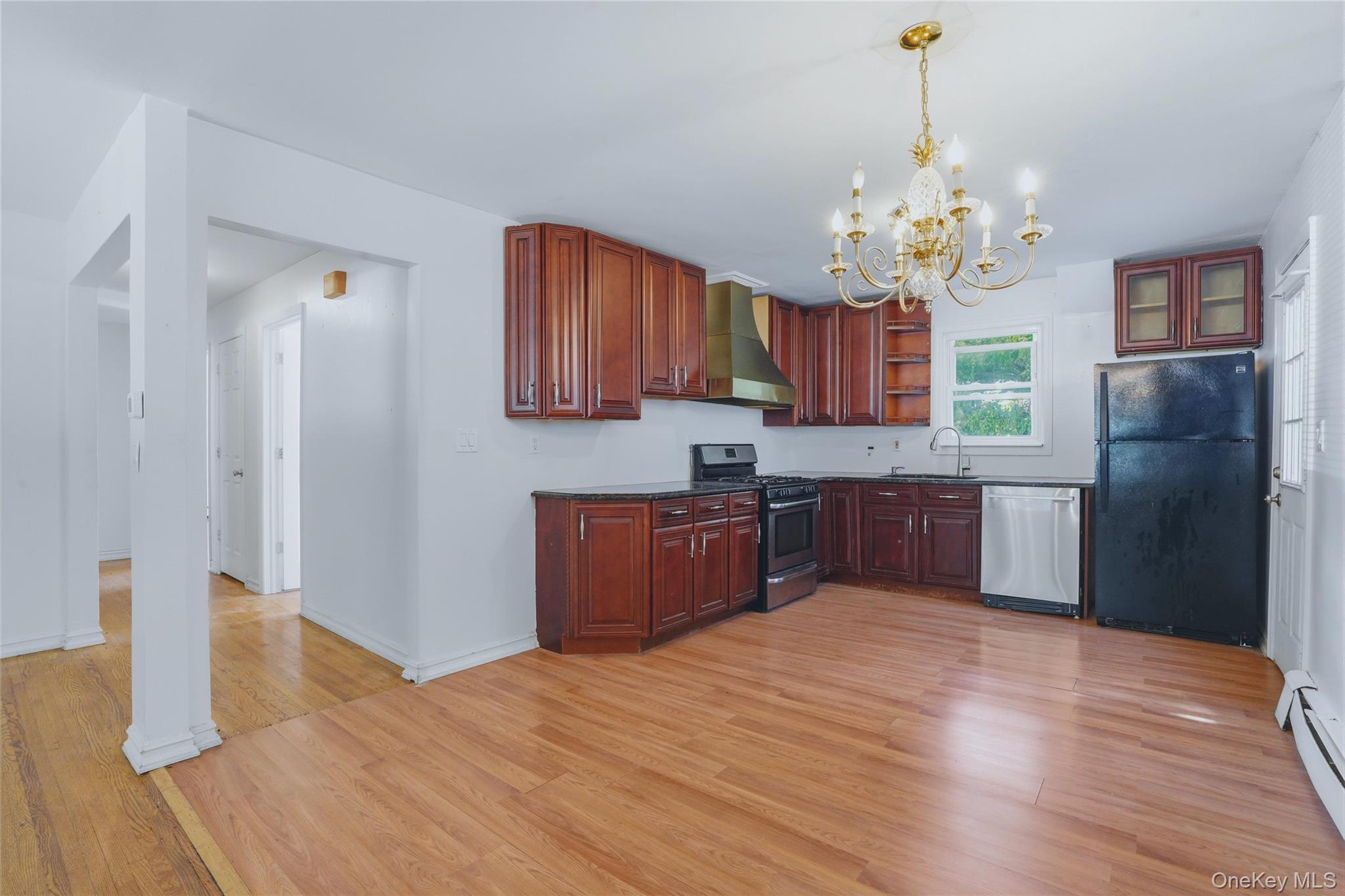 Single Family Saw Mill River Road Westchester County, NY 10710, MLS-1033677-9
