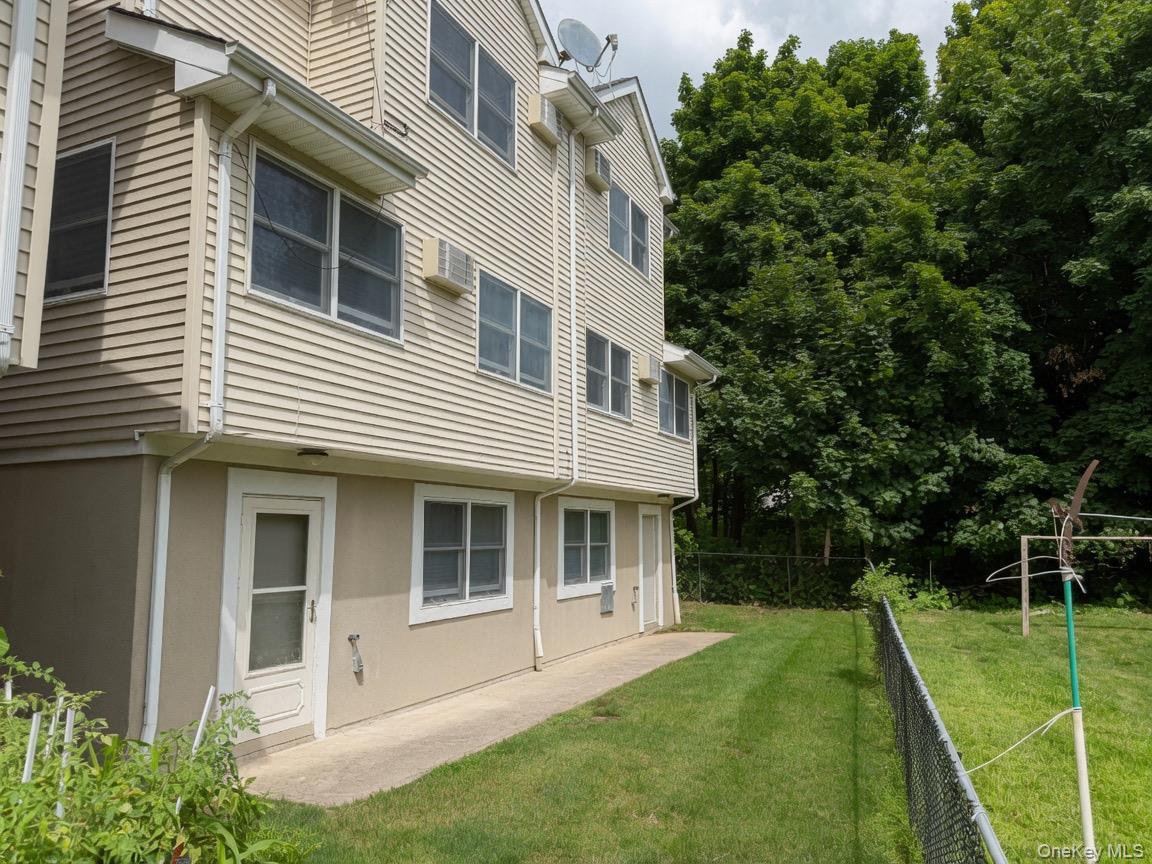Single Family Prospect Gardens Rockland County, NY 10977, MLS-1033719-3