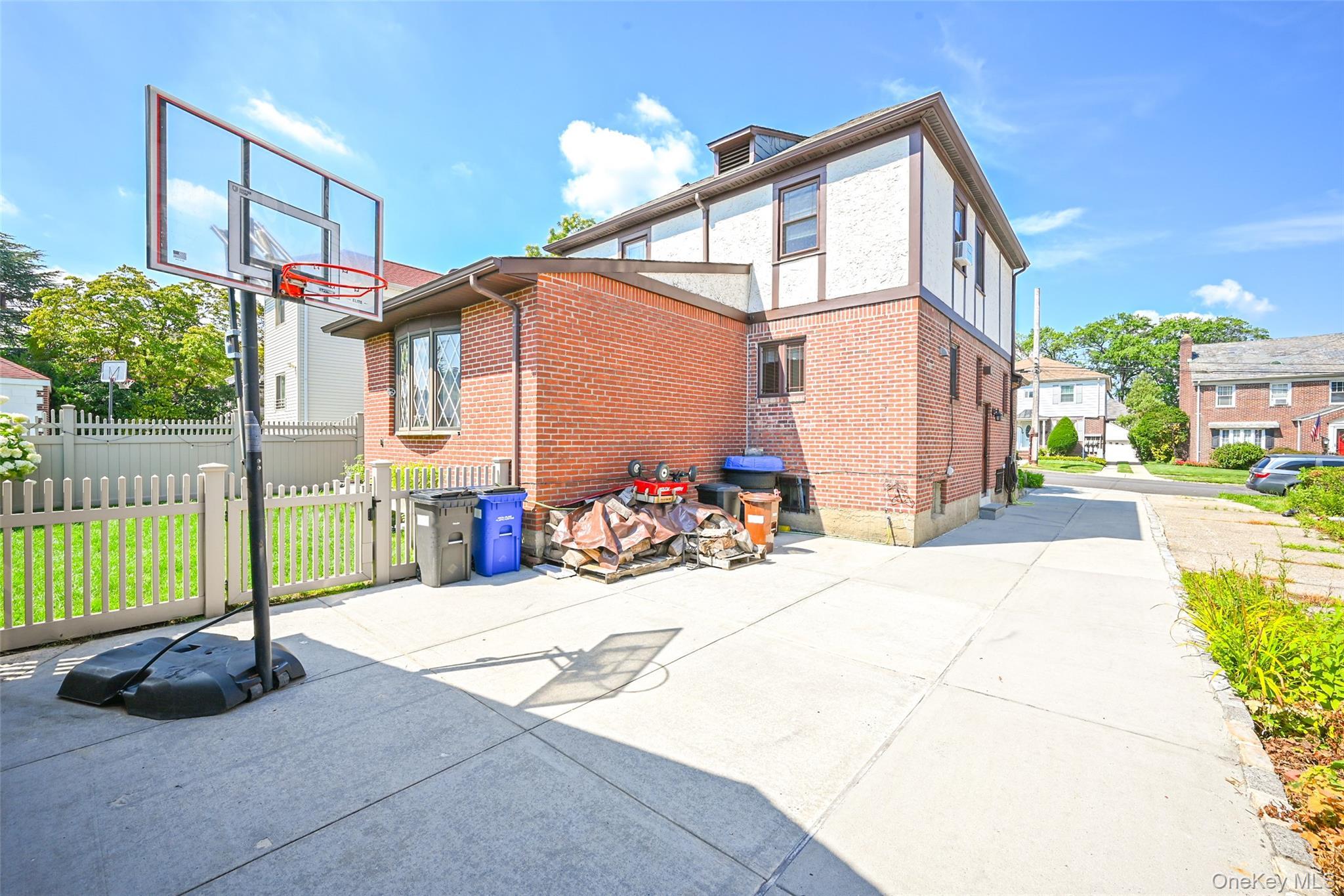 Single Family 171st Street  Queens, NY 11358, MLS-1033757-22