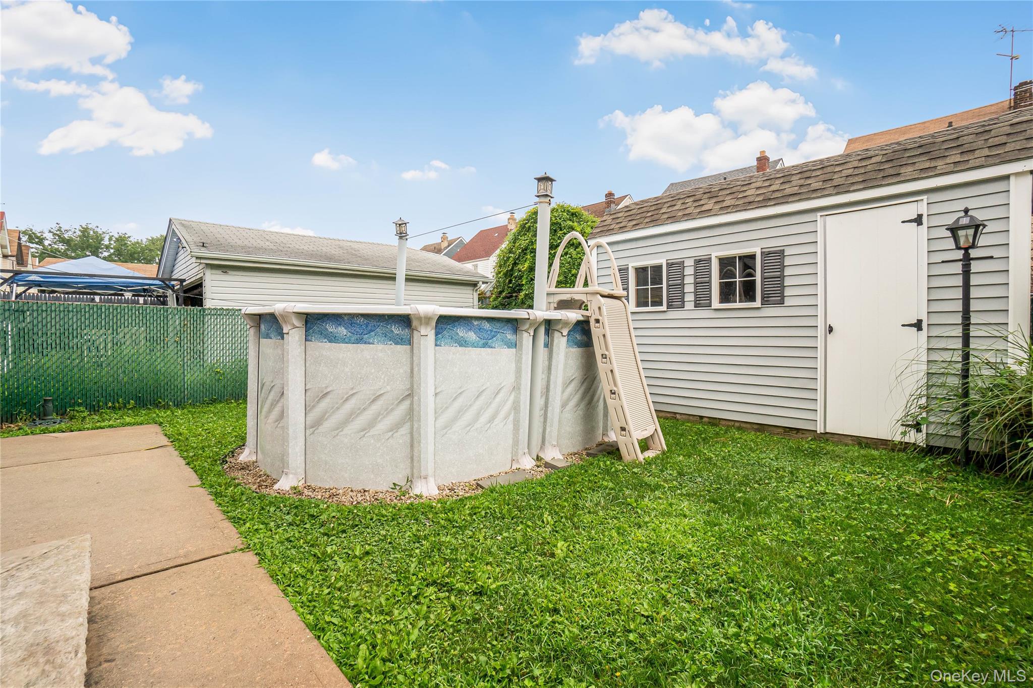Single Family 209th Street  Queens, NY 11428, MLS-1033775-23