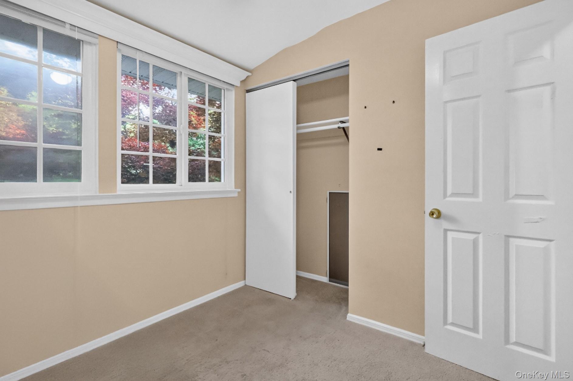 Single Family Branch Lane Suffolk County, NY 11733, MLS-1033815-10