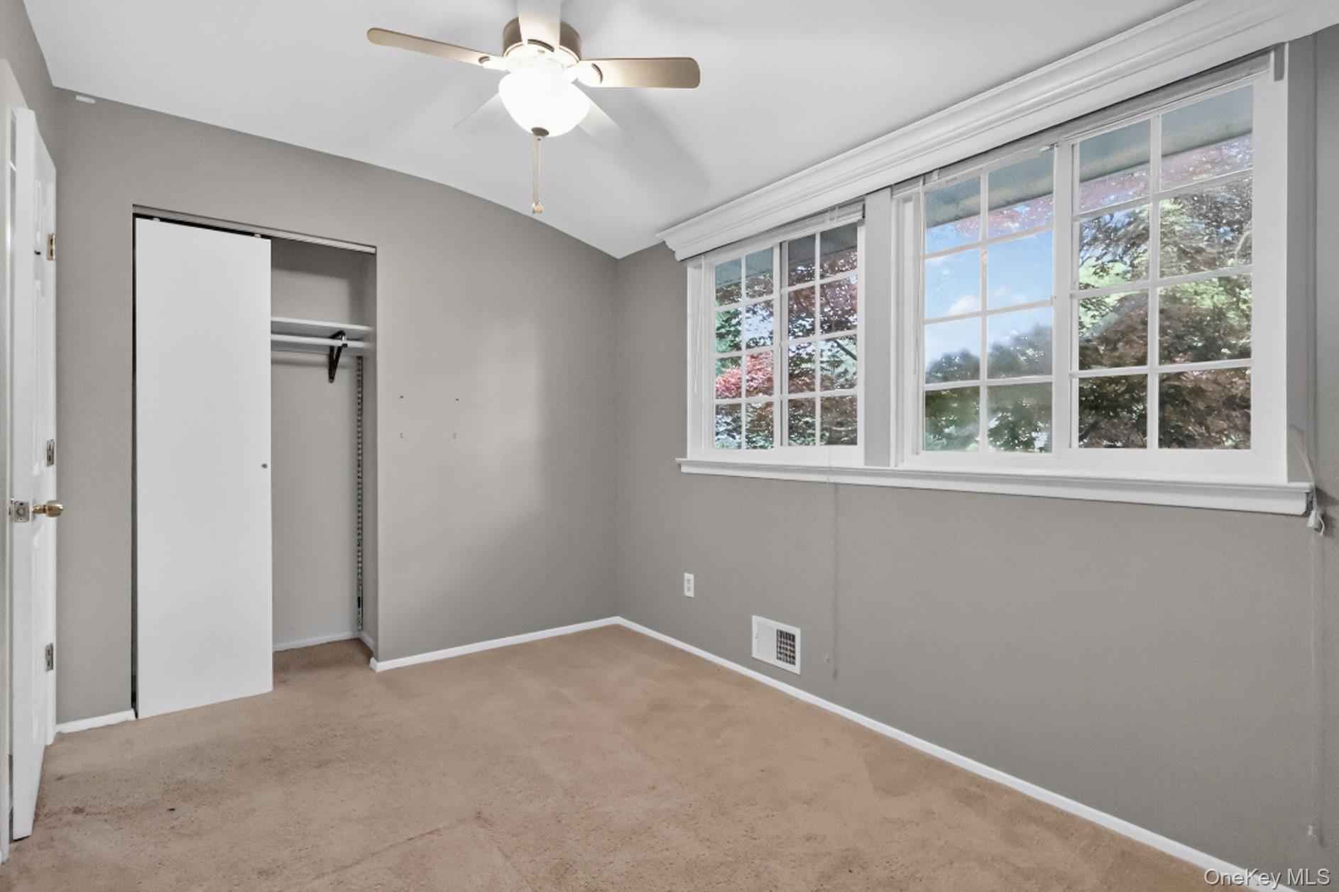 Single Family Branch Lane Suffolk County, NY 11733, MLS-1033815-9