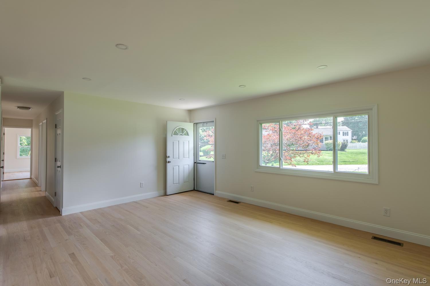 Single Family Trinity Place Dutchess County, NY 12572, MLS-1033820-14