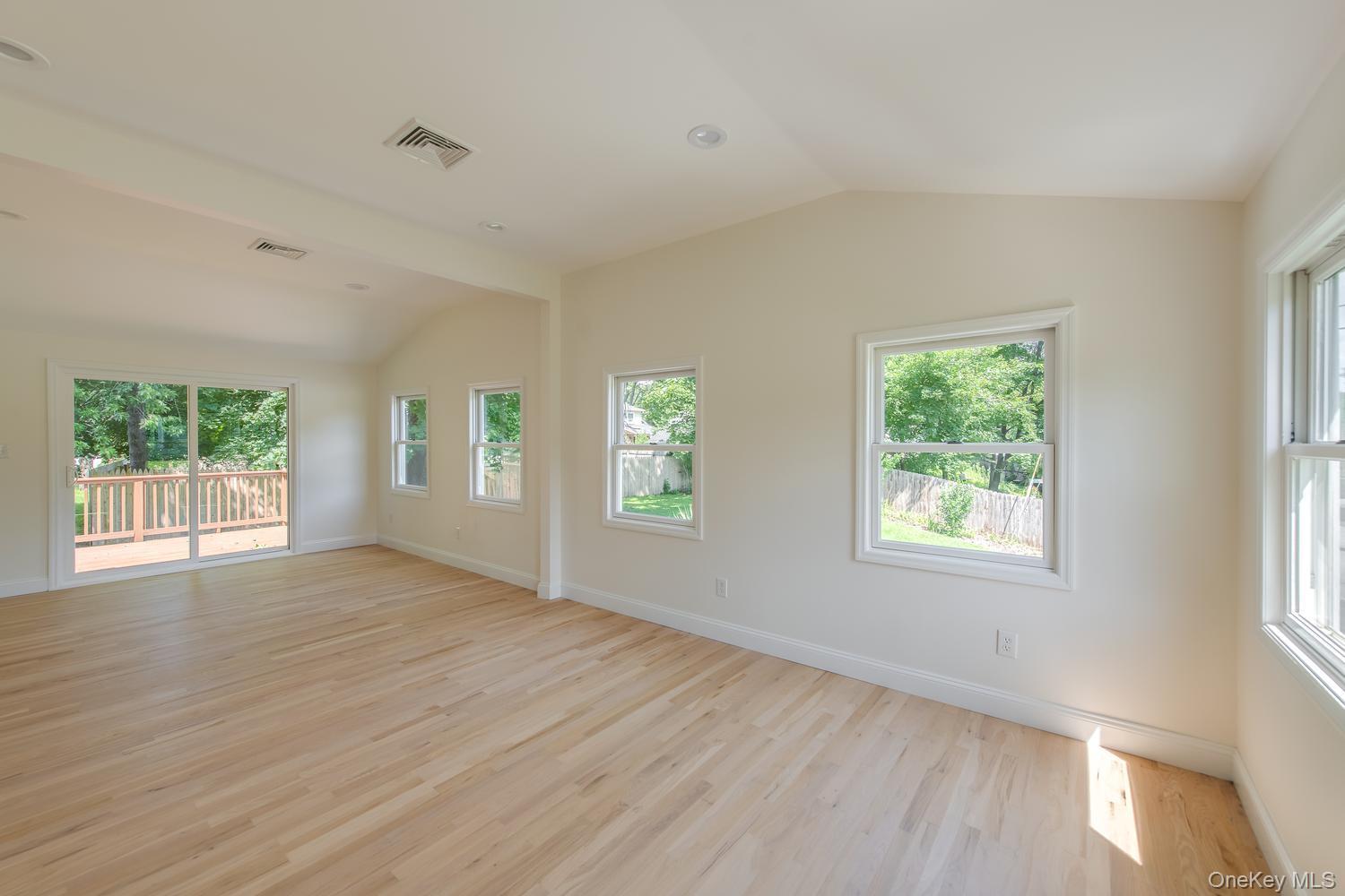 Single Family Trinity Place Dutchess County, NY 12572, MLS-1033820-15