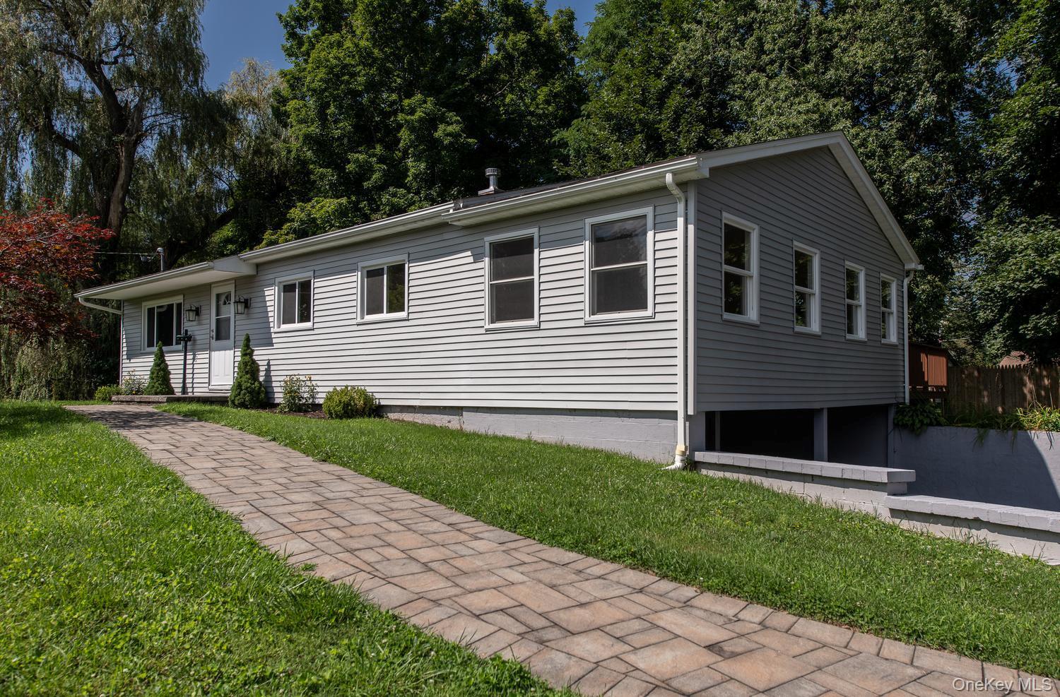 Single Family Trinity Place Dutchess County, NY 12572, MLS-1033820-2