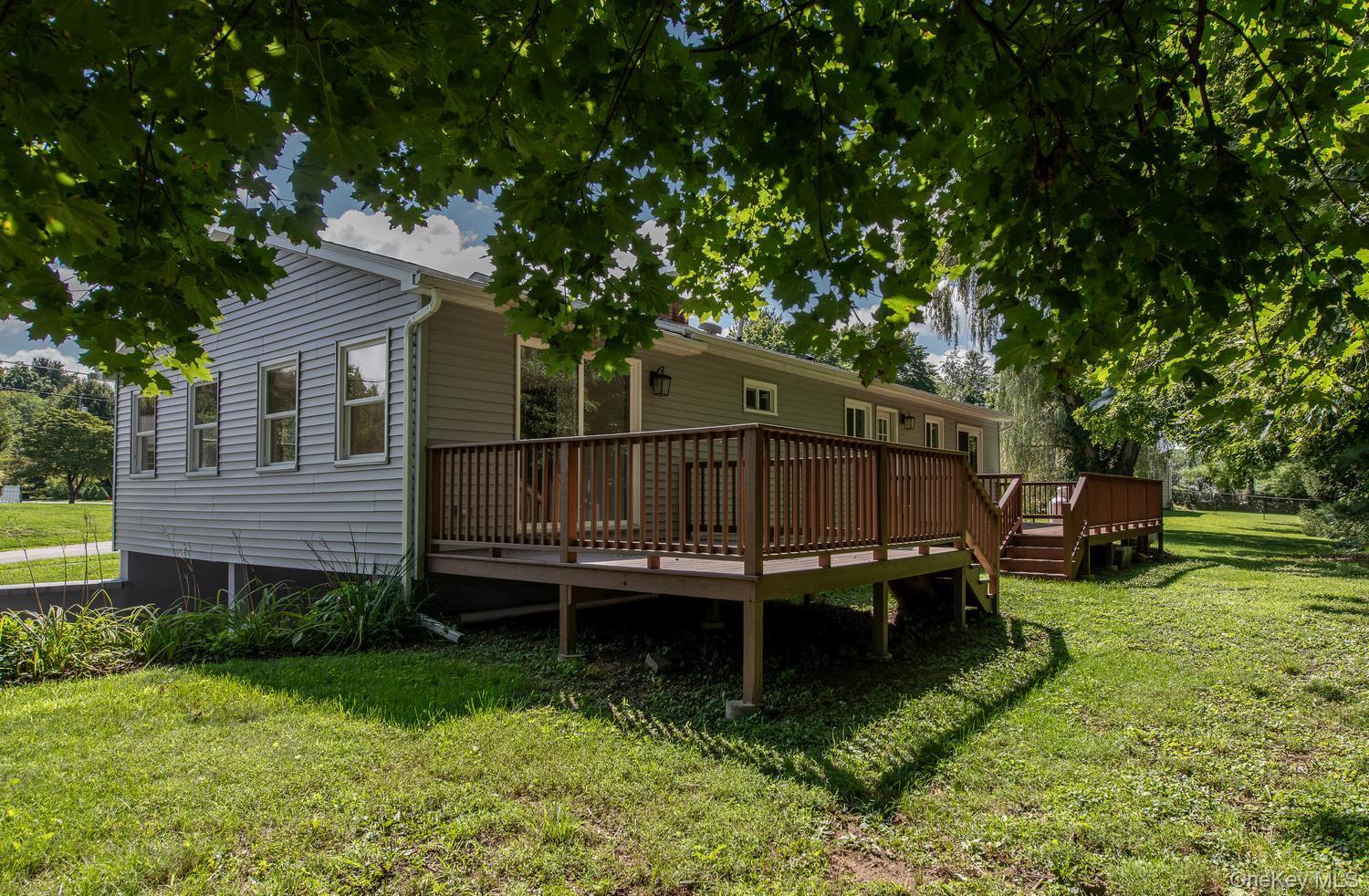 Single Family Trinity Place Dutchess County, NY 12572, MLS-1033820-35