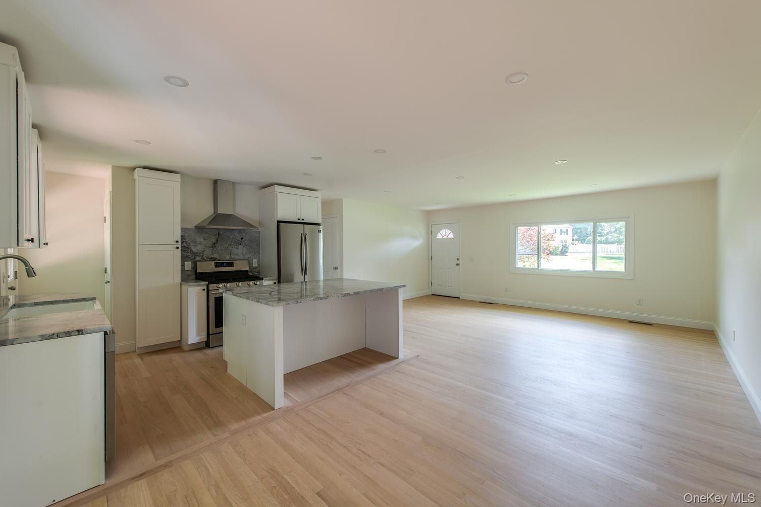 Single Family Trinity Place Dutchess County, NY 12572, MLS-1033820-7