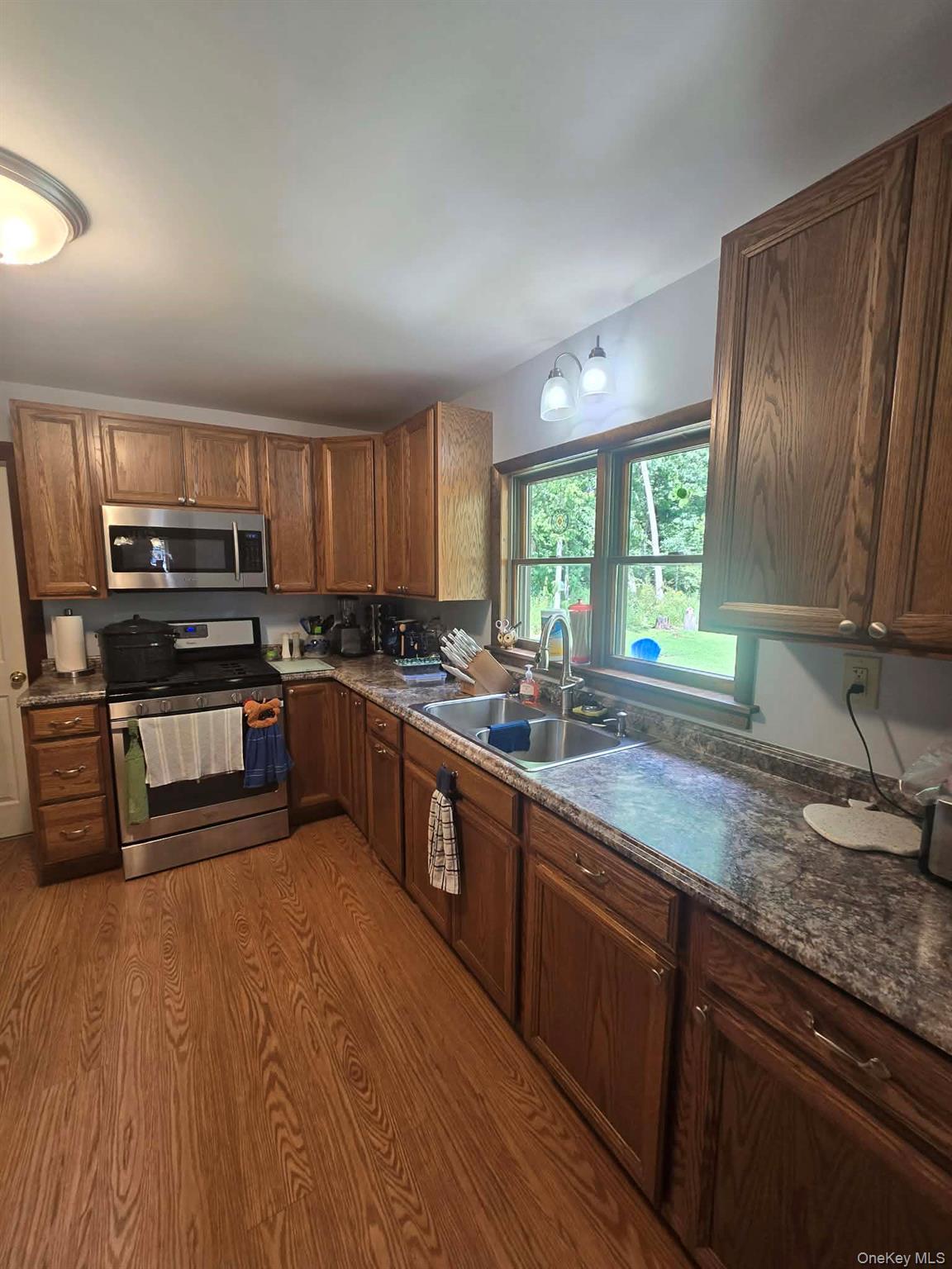 Single Family Green Lane Orange County, NY 10973, MLS-1033842-14