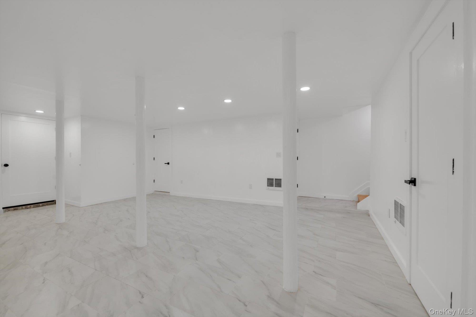Single Family Stratford Road  Westchester County, NY 10583, MLS-1033850-19