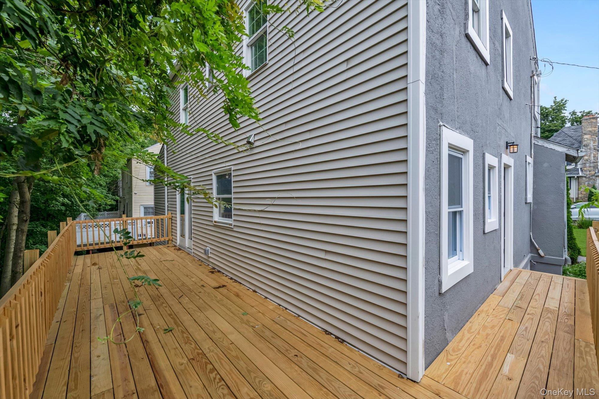 Single Family Stratford Road  Westchester County, NY 10583, MLS-1033850-23