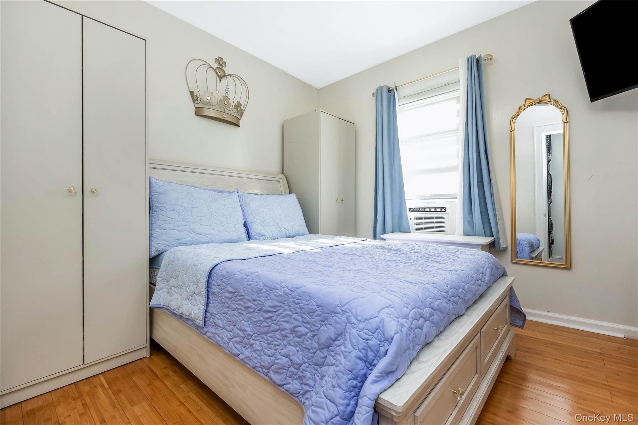 Single Family 145th Street Queens, NY 11436, MLS-1033856-16