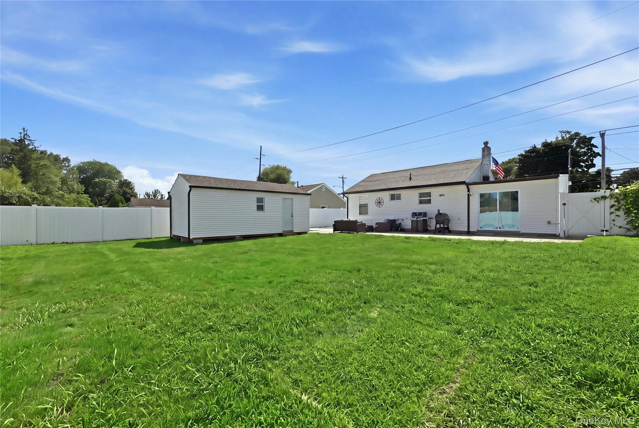 Single Family Manatuck Boulevard  Suffolk County, NY 11706, MLS-1033857-19