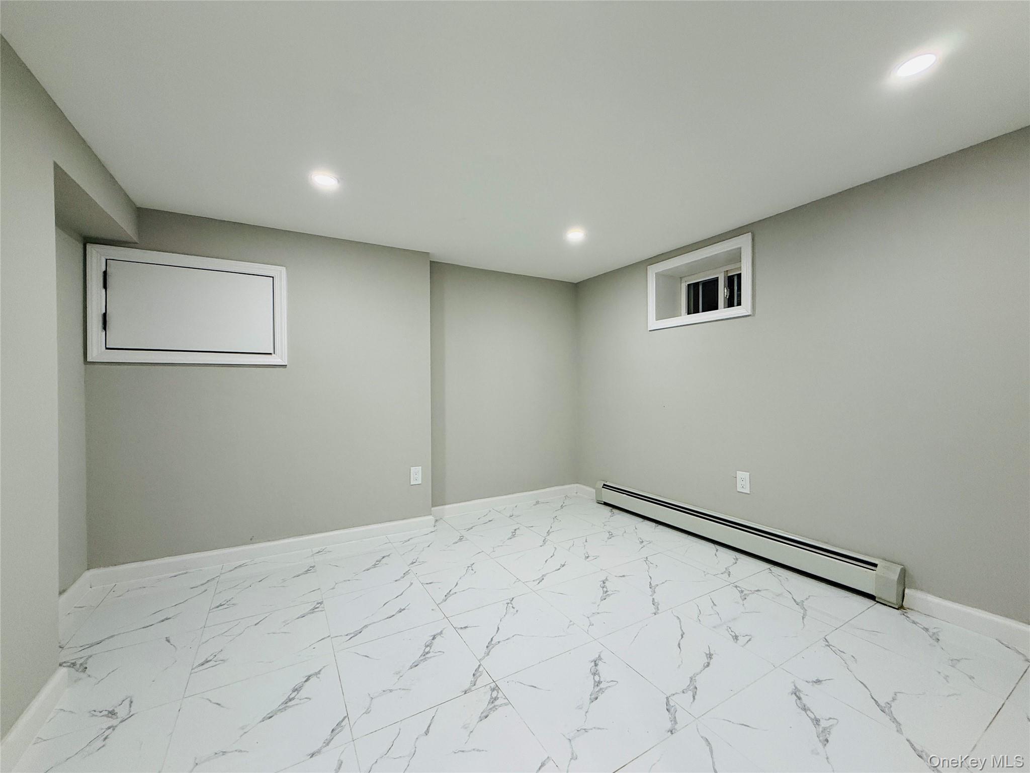 Single Family Pilgrim Avenue Bronx, NY 10461, MLS-1033862-19