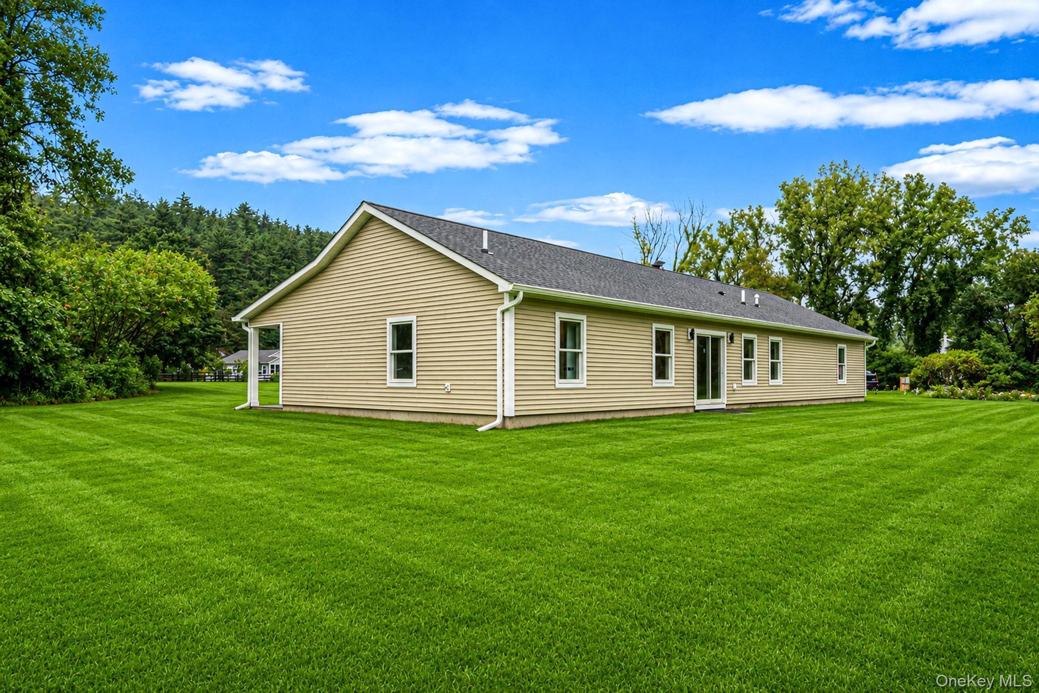 Single Family Vernooy Drive Ulster County, NY 12489, MLS-1033877-24