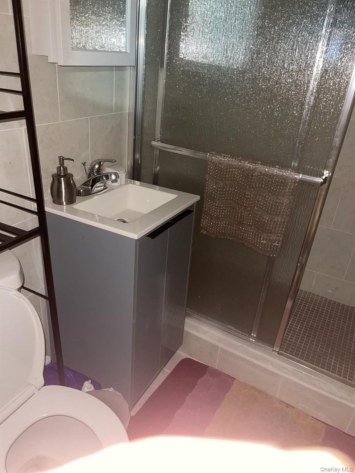 Single Family Seymour Avenue  Bronx, NY 10469, MLS-1033880-14