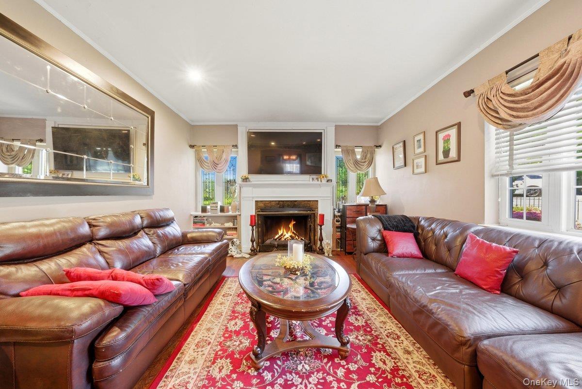 Single Family Cumberland Drive  Westchester County, NY 10704, MLS-1033881-10