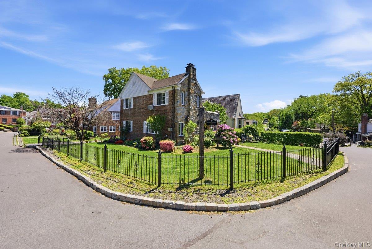 Single Family Cumberland Drive  Westchester County, NY 10704, MLS-1033881-2