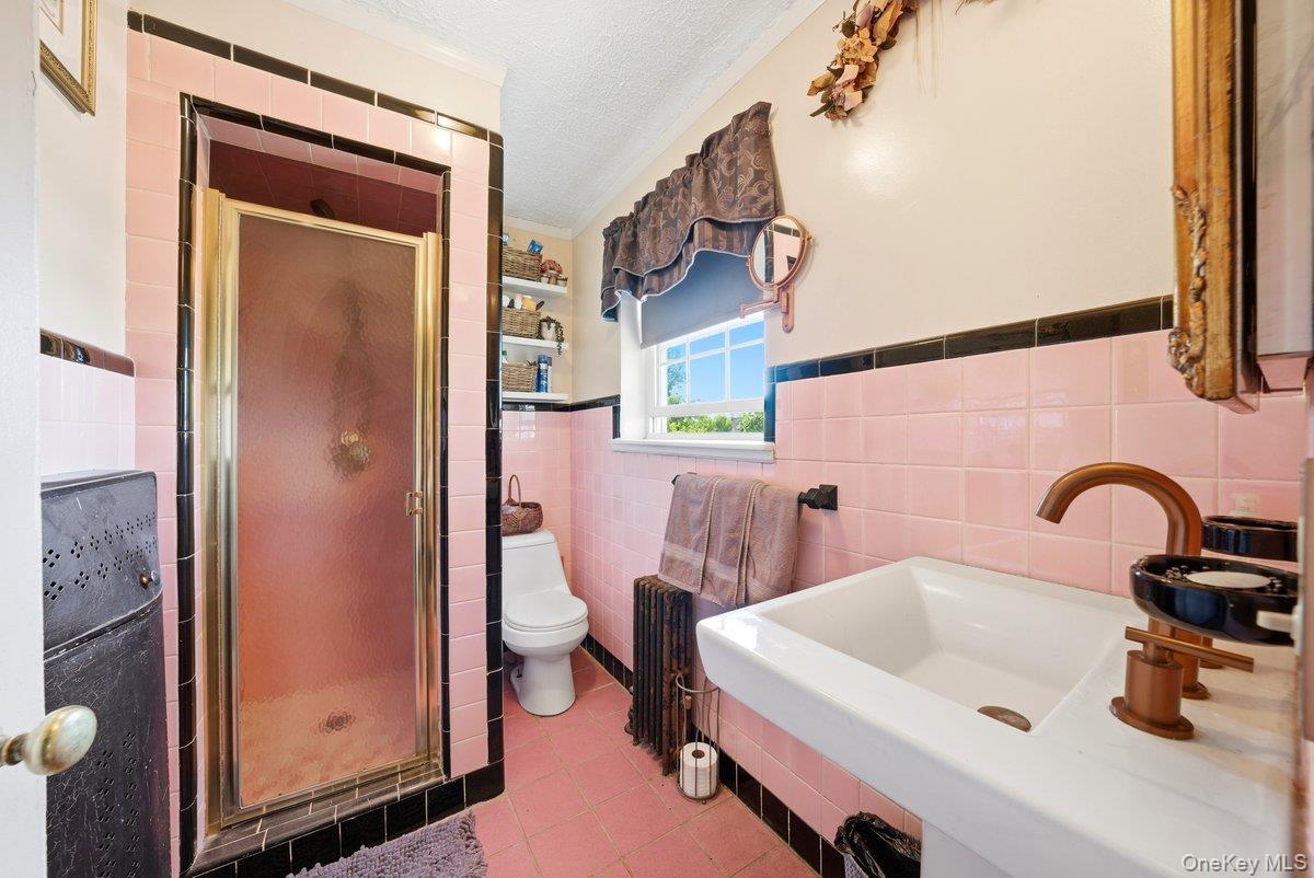 Single Family Cumberland Drive  Westchester County, NY 10704, MLS-1033881-25