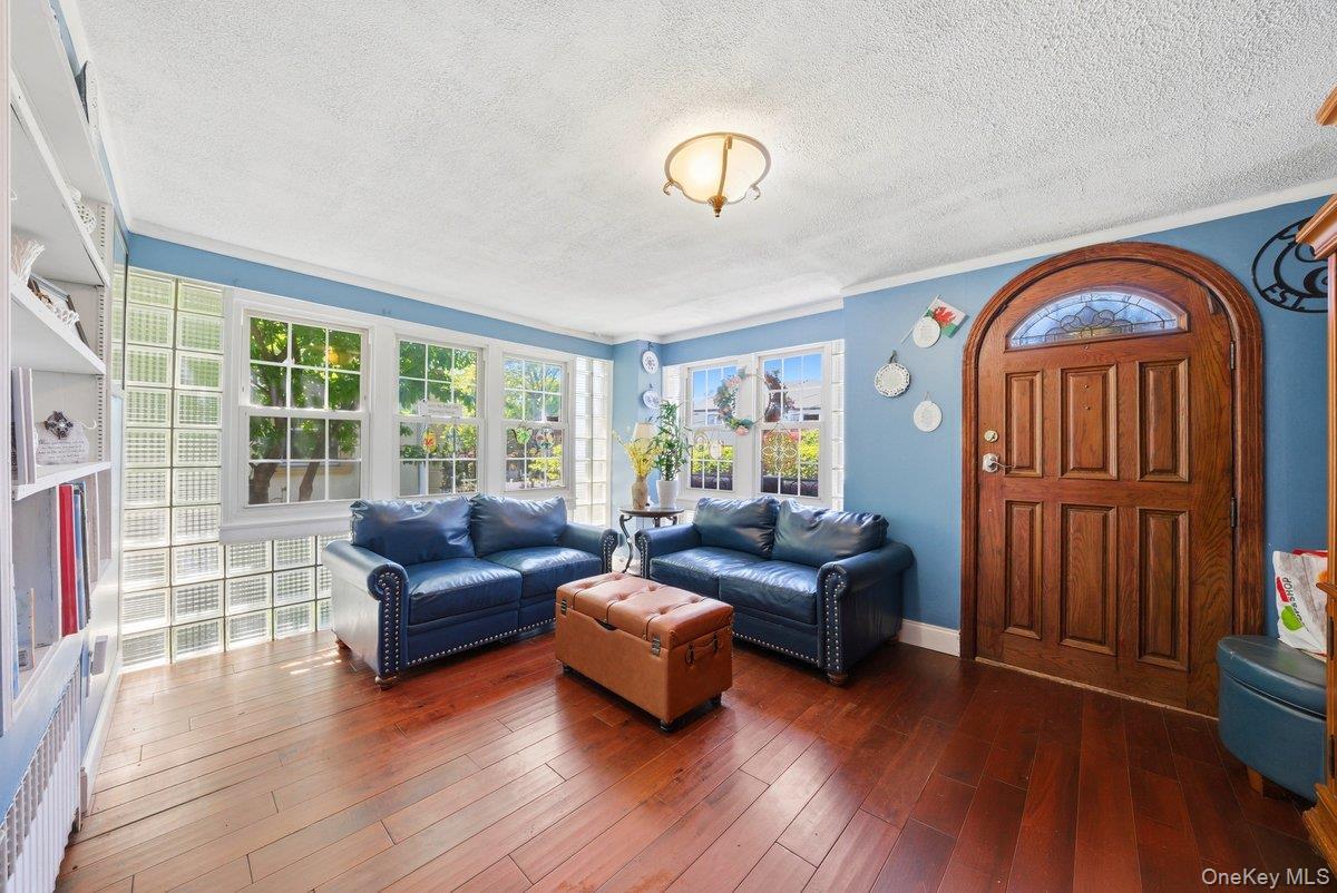 Single Family Cumberland Drive  Westchester County, NY 10704, MLS-1033881-5