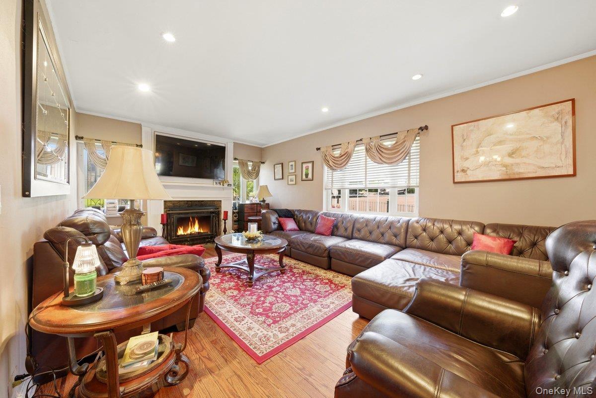 Single Family Cumberland Drive  Westchester County, NY 10704, MLS-1033881-9