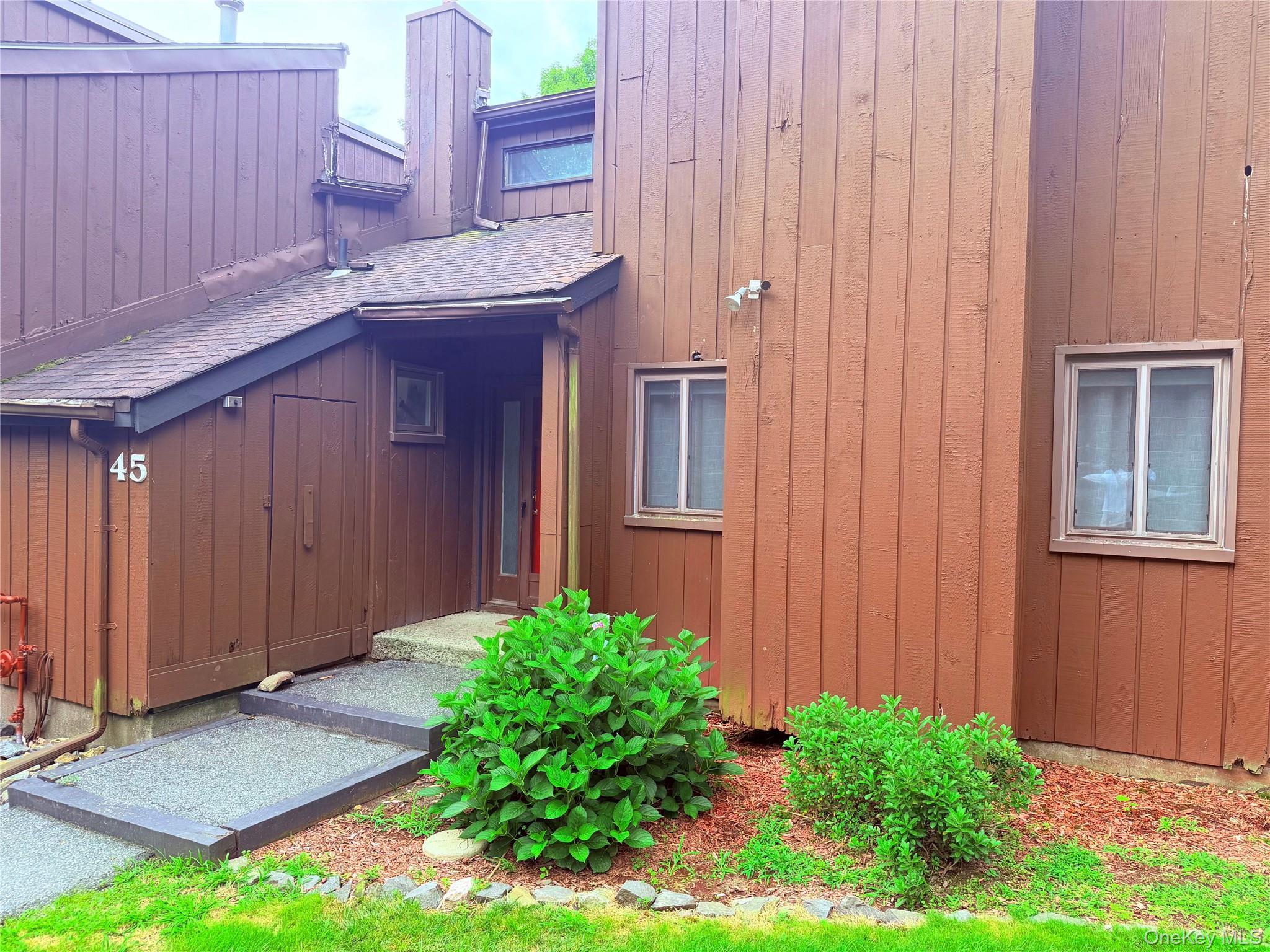 Single Family Redwood Drive Orange County, NY 10930, MLS-1033890-2