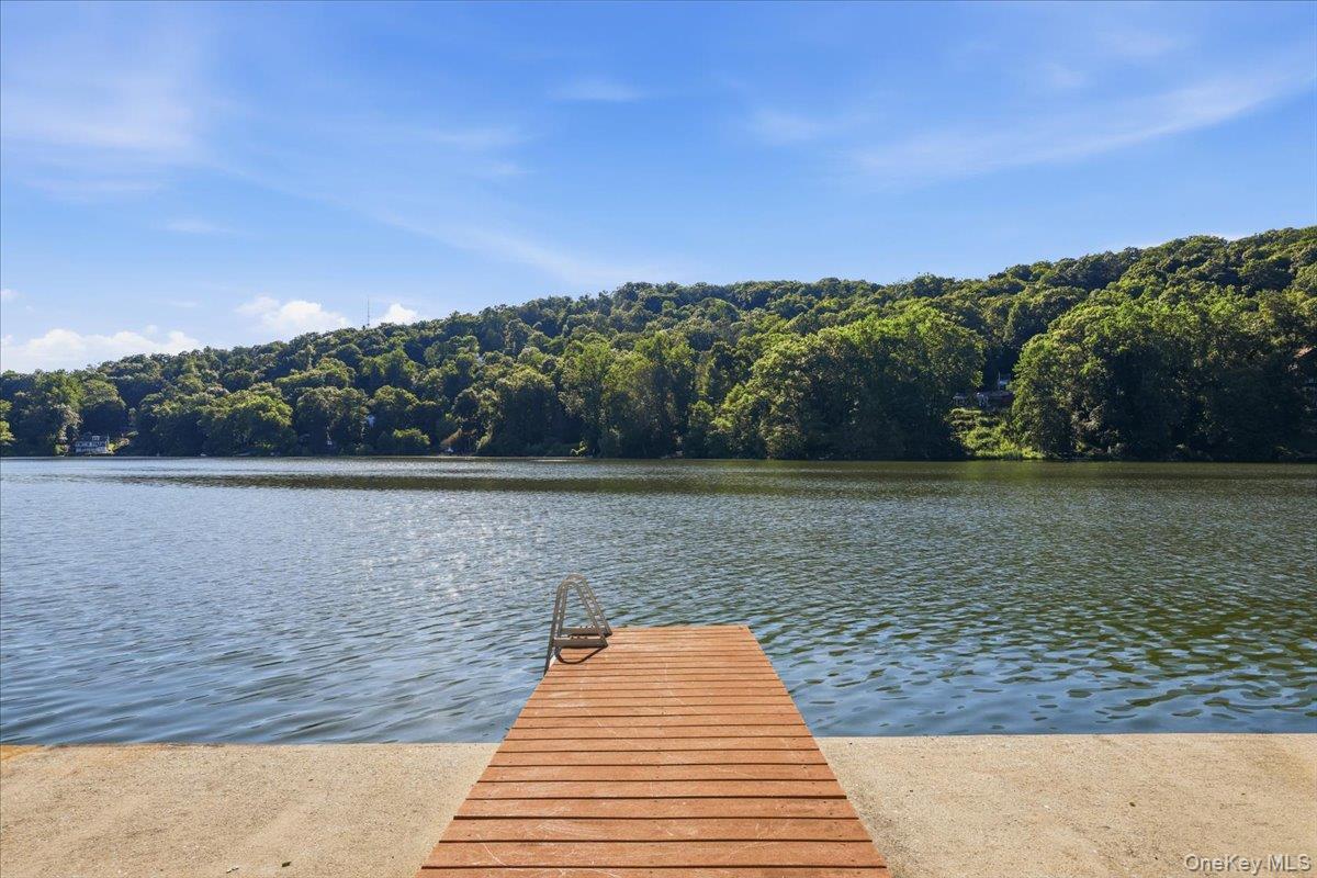 Single Family Lake Drive Putnam County, NY 10537, MLS-1033944-16