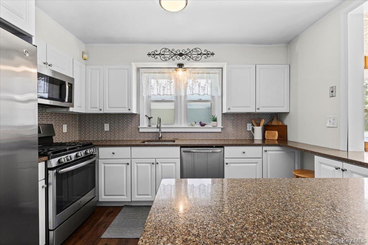 Single Family Lake Drive Putnam County, NY 10537, MLS-1033944-25