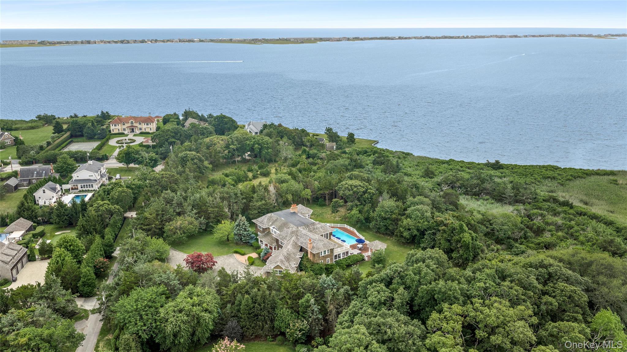 Single Family Jagger Lane  Suffolk County, NY 11977, MLS-1033957-34