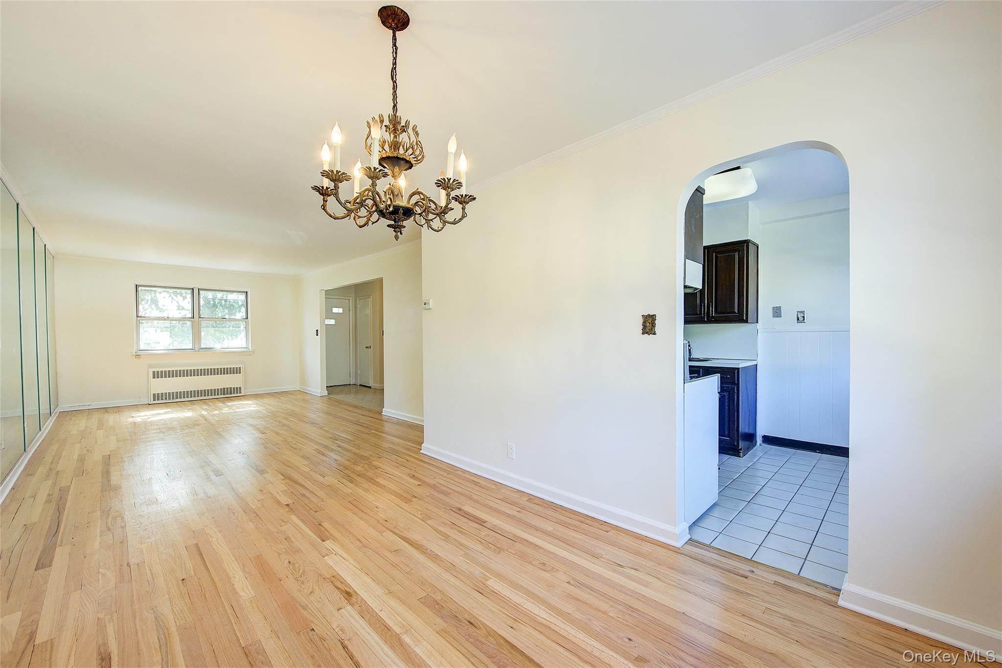 Single Family 207th Street Queens, NY 11364, MLS-1033964-11