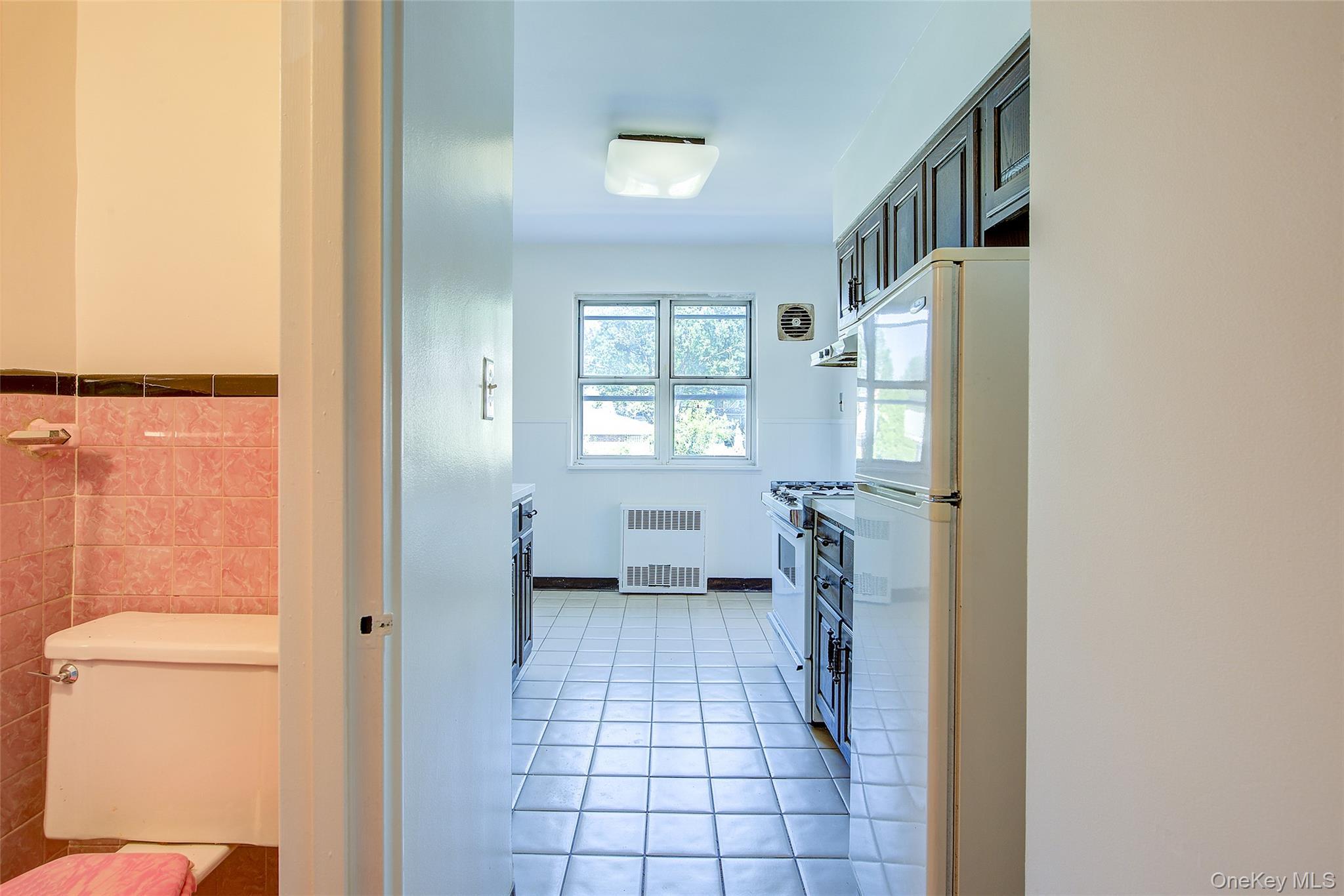 Single Family 207th Street Queens, NY 11364, MLS-1033964-16
