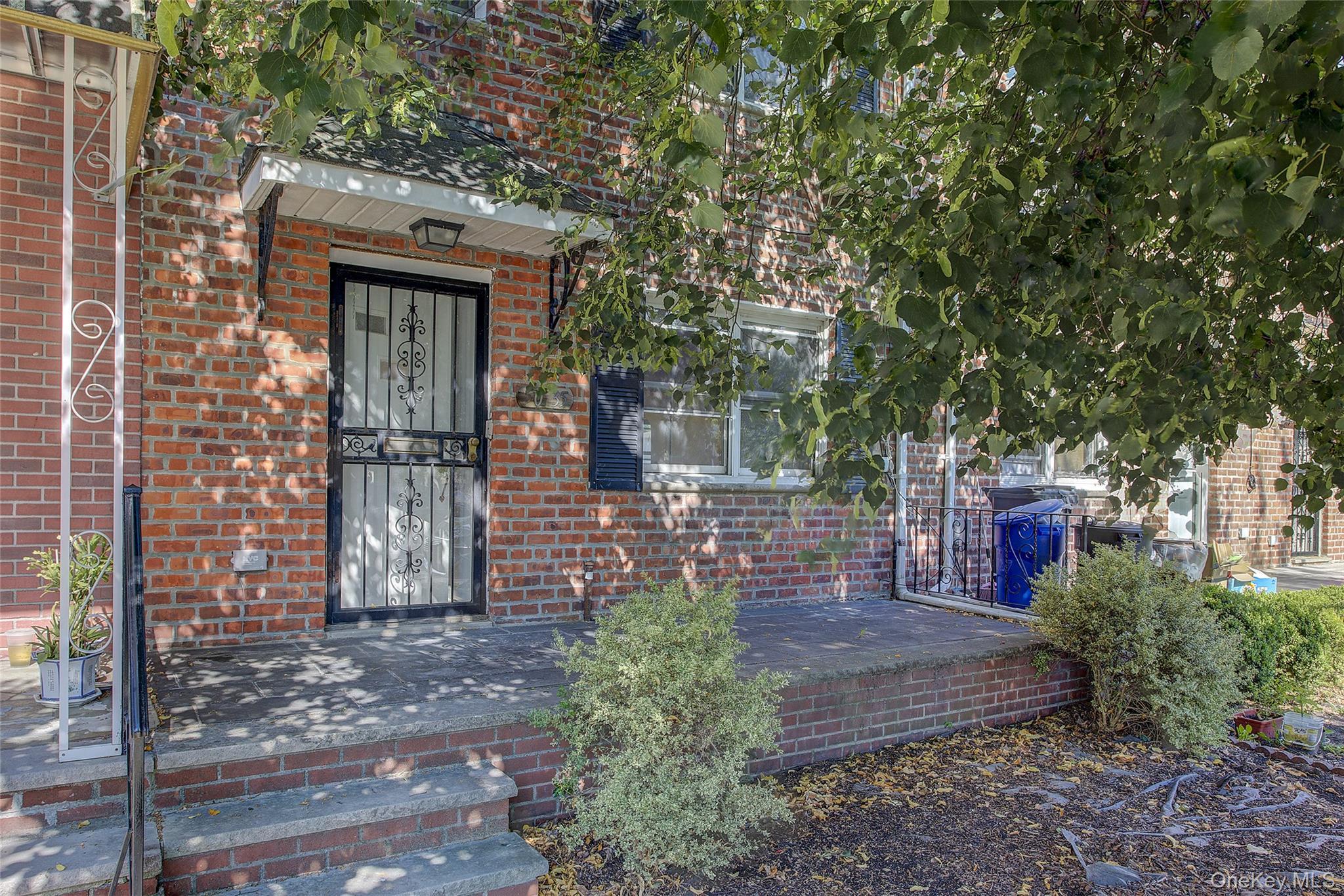 Single Family 207th Street Queens, NY 11364, MLS-1033964-2